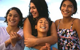 Cư xử đúng cách với bạn bè của con